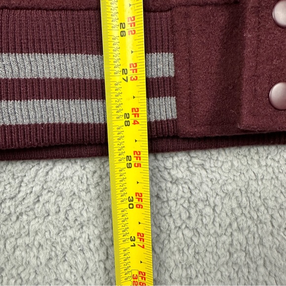 Vintage Roots Athletics Canada Wool Embroidered Snap Button Varsity Jacket - Picture 11 of 15